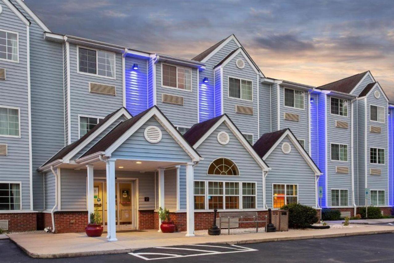 Microtel Inn & Suites By Wyndham Lillington/Campbell University Exteriör bild